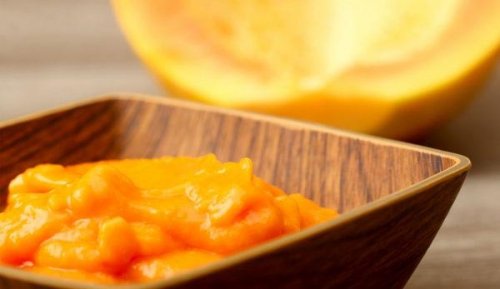 премахване на космите с папая и куркума