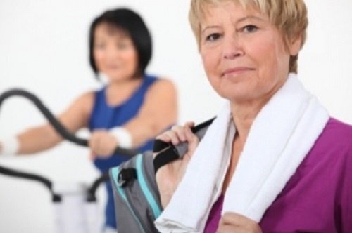 проблеми с менопаузата се решават с поече физическа активност