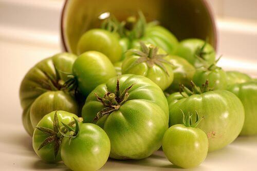 лечение за облекчаване на варикозни вени със зелени домати