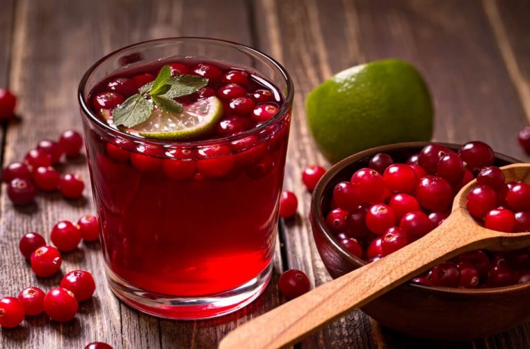 Предимствата на невероятния сок от червени боровинки