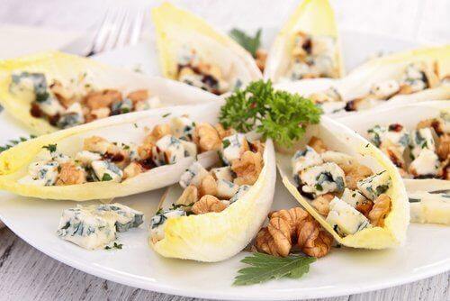 здравословна салата от ендивия