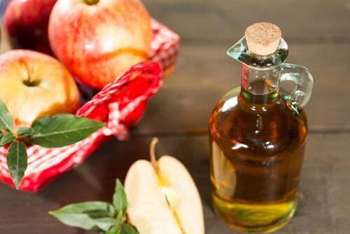 намаляване нивата на пикочна киселина с ябълков сайдер