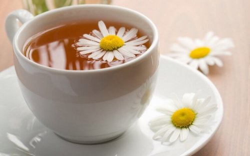 чаят от лайка  - едно от прекрасните средства срещу безсънието