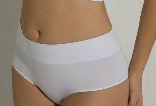 вагиналните инфекции се причиняват и от дрехи от изкуствени материи