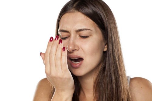 Листа от мента против лош дъх