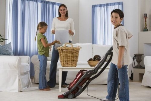 Разпределете задачи за почистването на дома