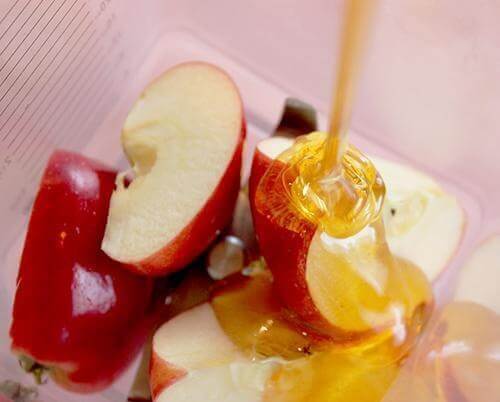 ябълки и мед против отпуснатите клепачи