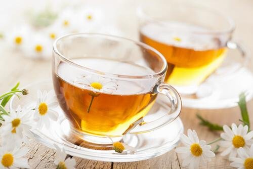 чаят от лайка е чудесно средство против афти