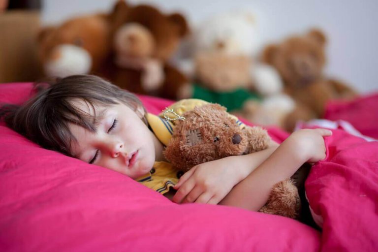 Четири причини защо късното лягане е вредно за децата