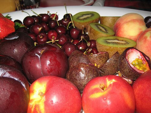 отслабнете лесно с плодовете с ниско съдържание на калории