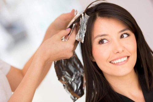 5 домашни решения за премахване на боята за коса