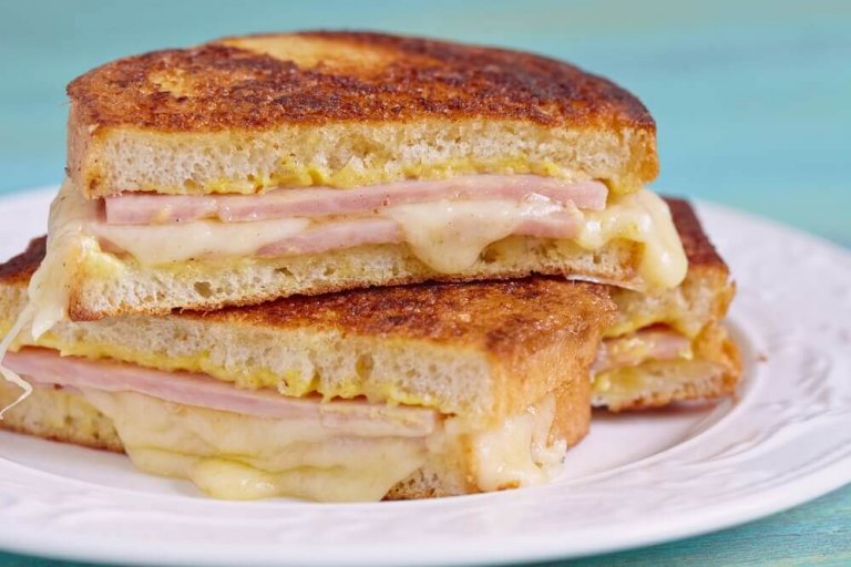 Как да си приготвите вкусни сандвичи Монте Кристо
