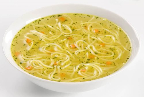 Пилешката супа е отлично средство за възстановяване при диария.