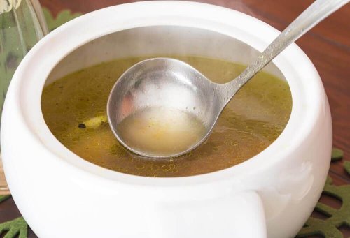 Перфектната диета със супа от зеле