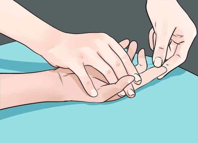 9 здравословни проблема, за които сигнализират ръцете ни