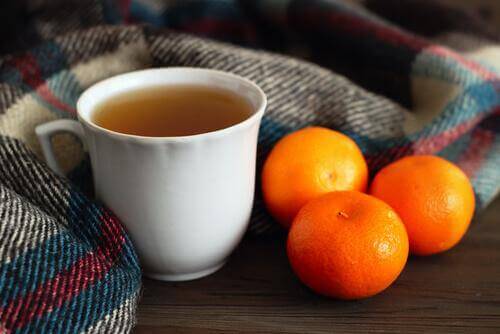 чай от мандаринови кори за по-добър сън