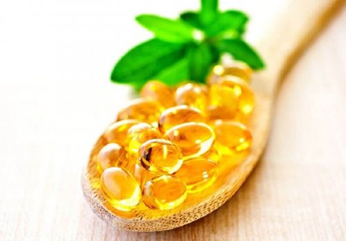 Витамин Е спомага борбата с появата на падащи мигли.