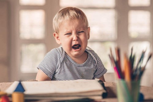 Какво представлява стресът в детството