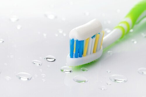 алтернативно приложение на пастата за зъби