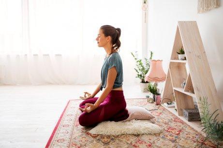 Медитацията ще ви помогне да контролирате стреса.