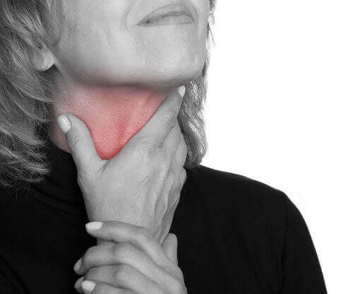 8 ранни признака на рак на гърлото, които не трябва да игнорирате