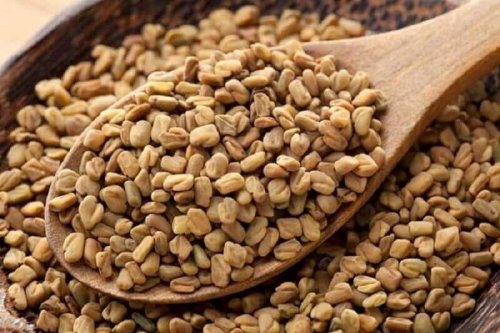 Неприятните вагинални миризми: семена от сминдух