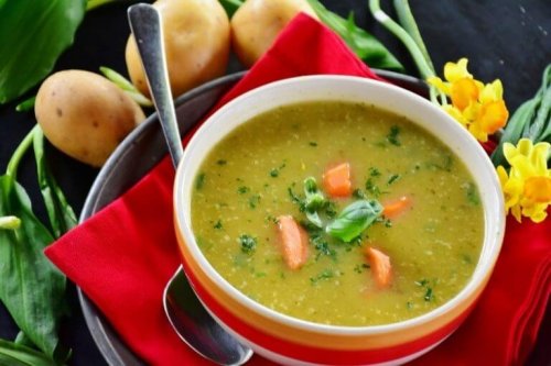 Супената диета: супа в купичка