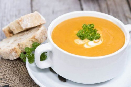 Коя зеленчукова крем супа е най-здравословна?
