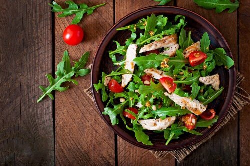 Салата с цикория - рецепти за отслабване с куркума