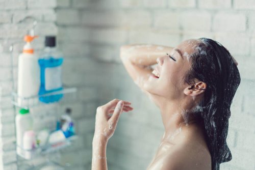 Вземането на горещ душ помага при редица здравословни проблеми.