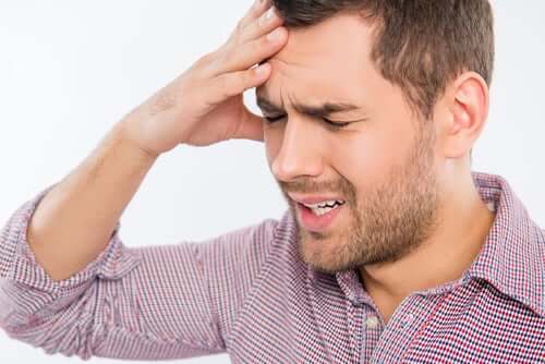 При употреба на бримонидин може да се наблюдава появата на главоболие.