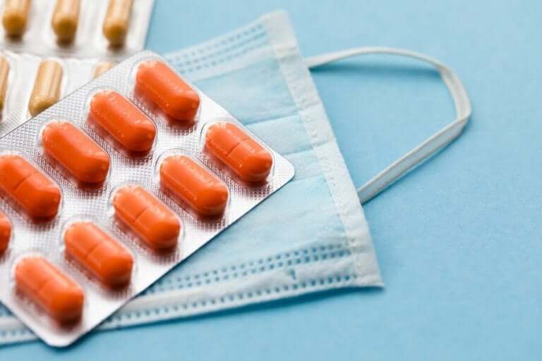 Ибупрофен и коронавирус: опасна ли е тази комбинация?