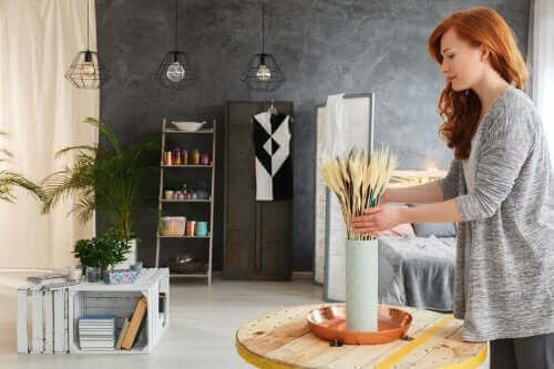 С рециклирани материали: 5 идеи за декорации на всекидневна стая