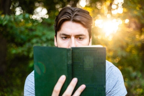 9 книги по философия, които трябва да прочетете