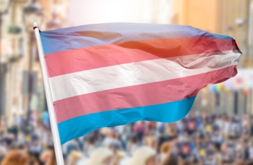 Подкрепата на семейството за транссексуалните хора е ключова