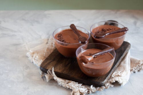 Тофу и шоколадов мус, здравословен десерт, който ще ви хареса