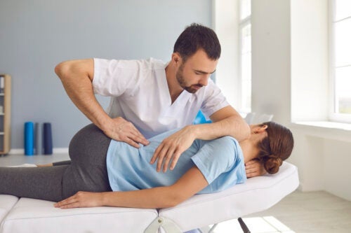 Какво представлява остеопатията и кога се препоръчва?