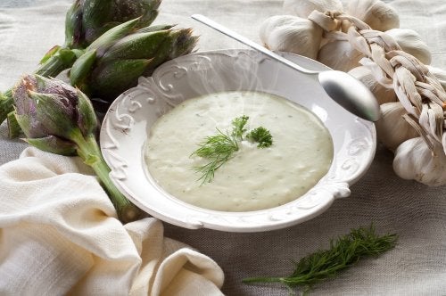 Най-добрите рецепти за крем супа от артишок