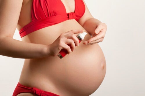 Възможно ли е да се използват автобронзанти по време на бременност?