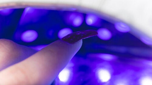 Сушилните за нокти: видове, предимства и недостатъци