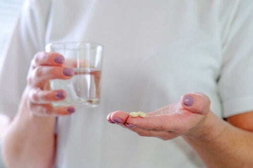 Проблеми с преглъщането на хапчета? 9 метода, които да ви помогнат