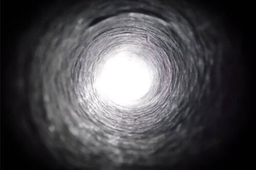 Тунелното зрение: какво представлява и как да го лекуваме?