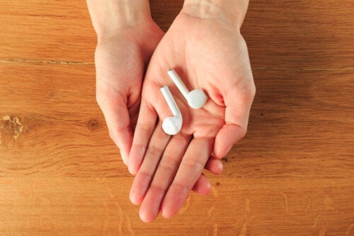 10 съвета за почистване на слушалките