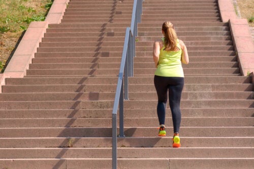 Кардио или HIIT тренировка за отслабване: разлики и съвети