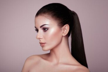 Какво представлява техниката стробинг грим?